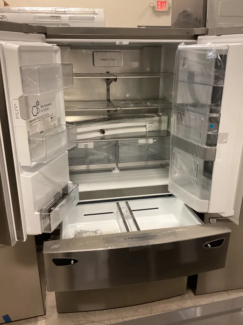 LG LRMVC2306S - French Door Refrigerator at Doraville Store