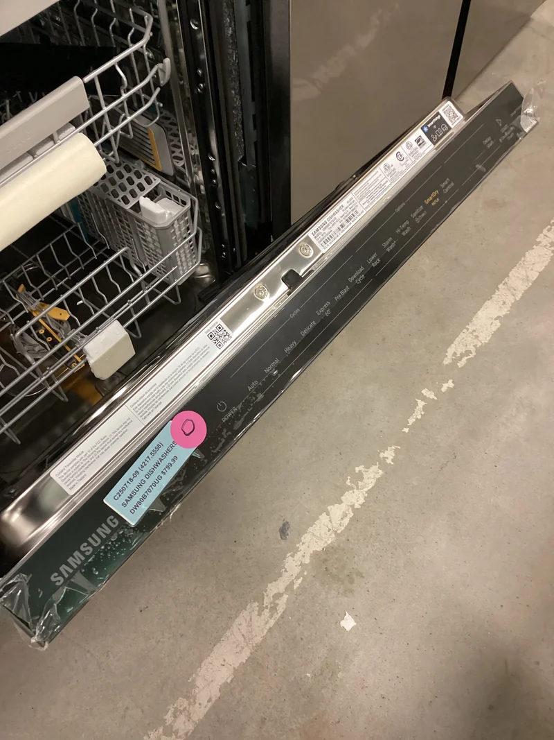 SAMSUNG DW80B7070UG - Top Control Dishwasher at Doraville Store