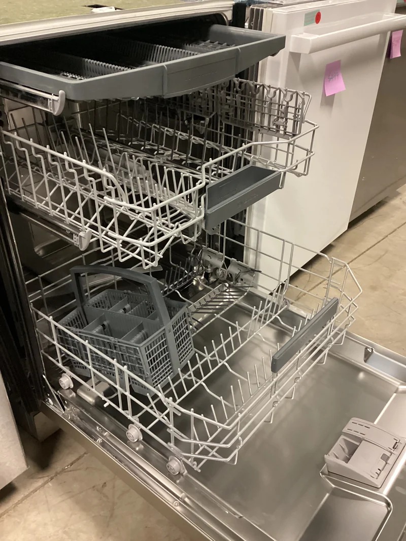 Bosch SHE53B75UC - Front Control Dishwasher at Doraville Store