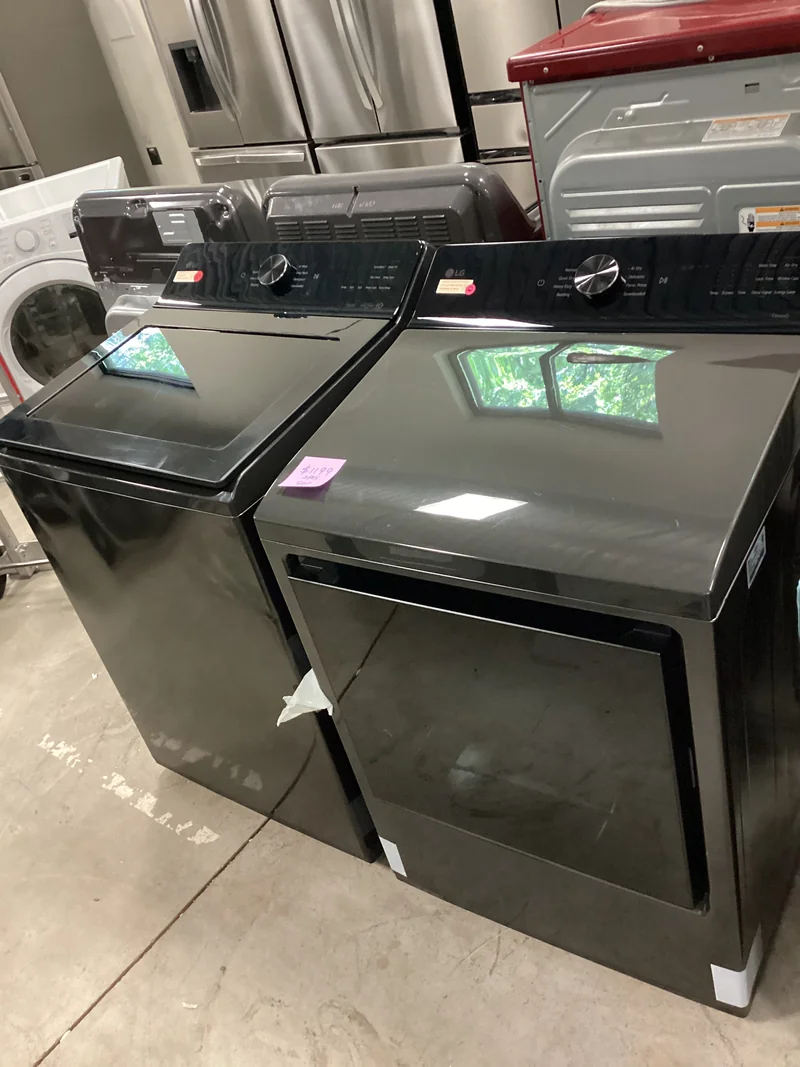 LG DLE8200L - Electric Dryer at Doraville Store