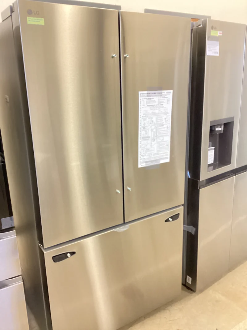 LG LRFLC2706S - French Door Refrigerator at Doraville Store