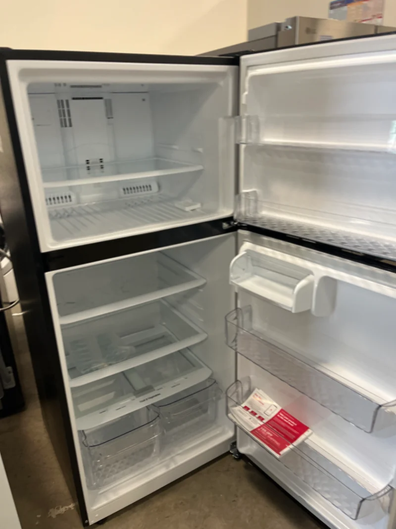 LG LTCS20020B - Top Freezer Refrigerator at Doraville Store