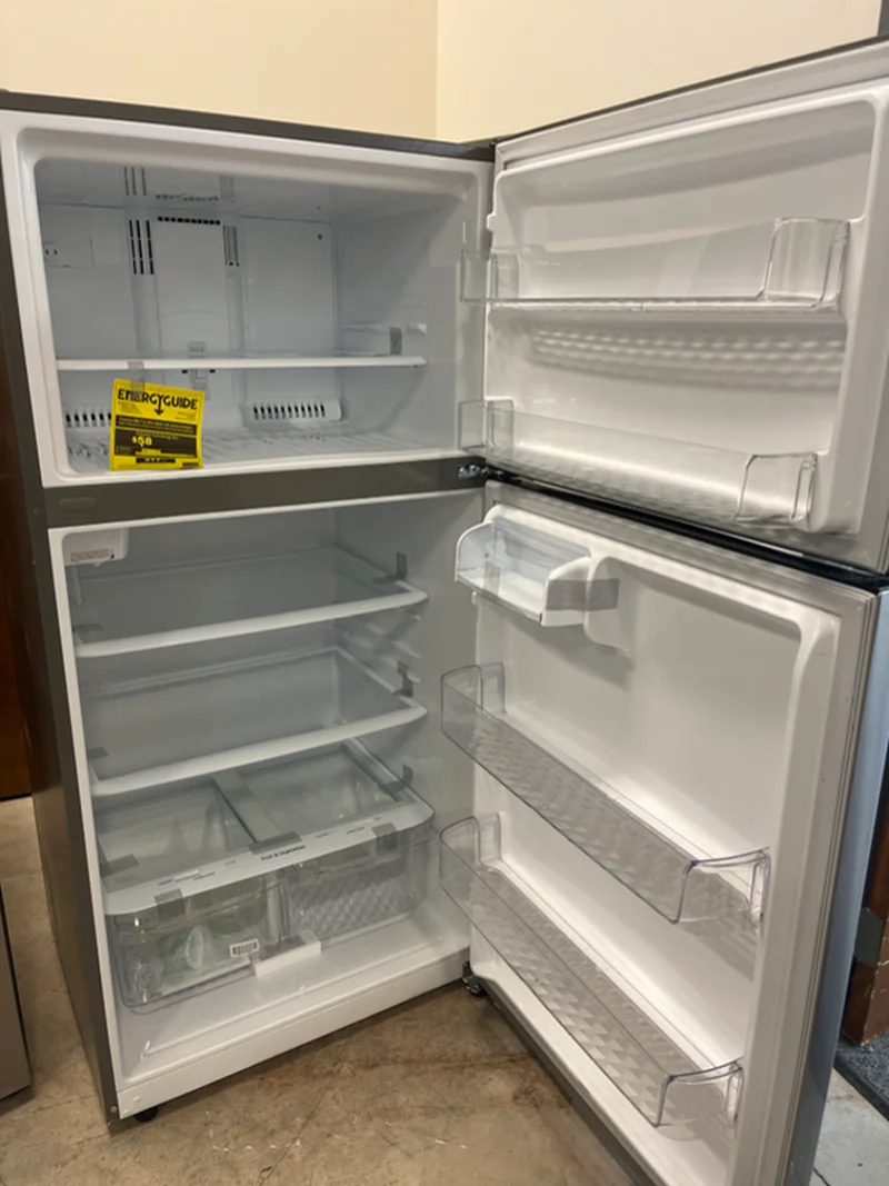 LG LRTLS2403S - Top Freezer Refrigerator at Doraville Store
