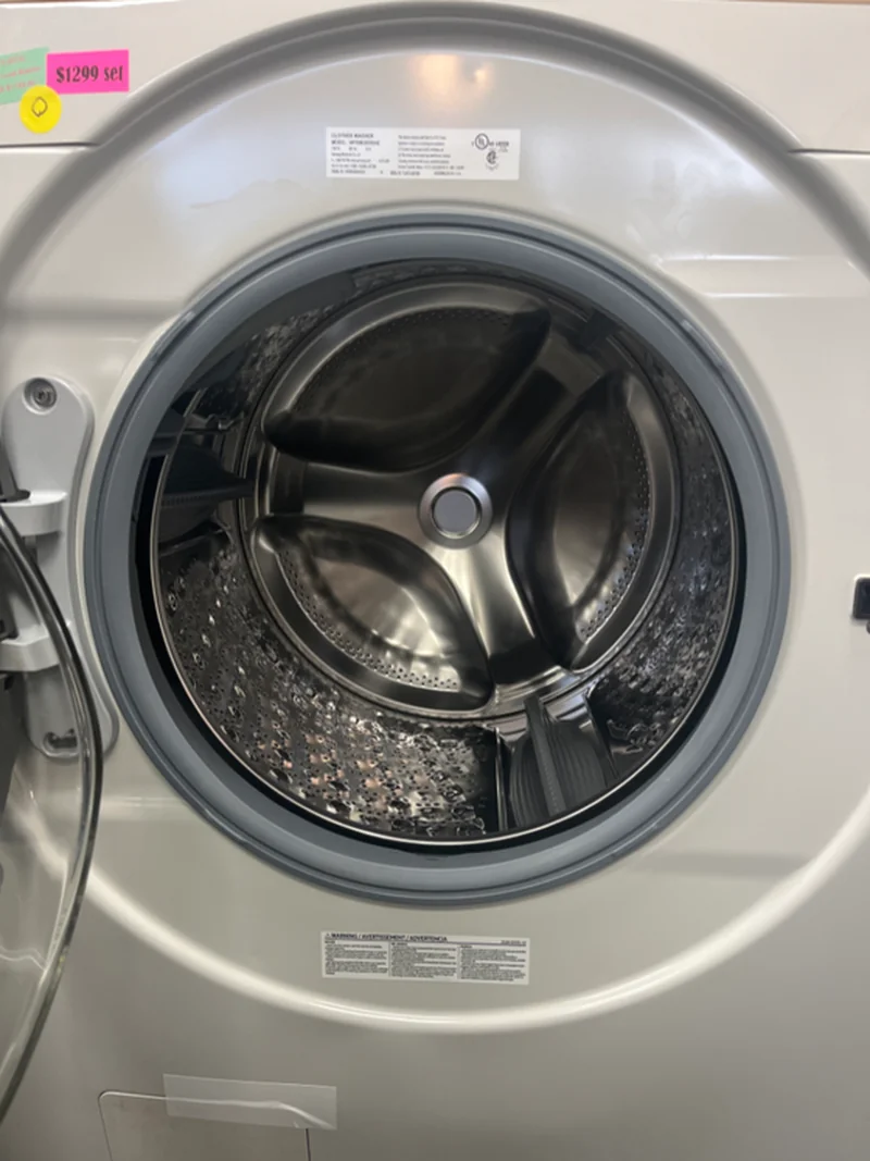 SAMSUNG WF50BG8300AE - Front Load Washer at Doraville Store