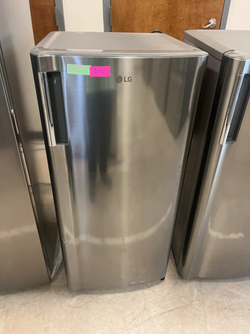 LG LRONC0605V - Compact Refrigerator at Doraville Store