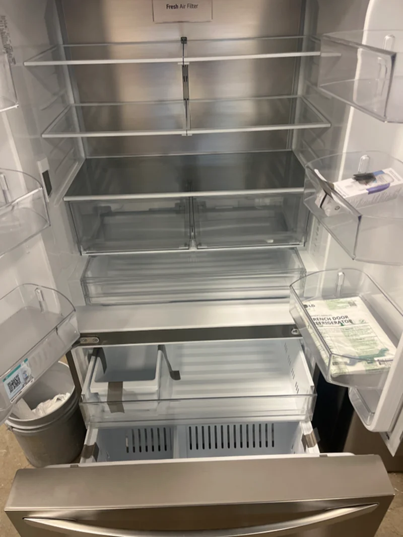 LG LRFLC2706S - French Door Refrigerator at Doraville Store