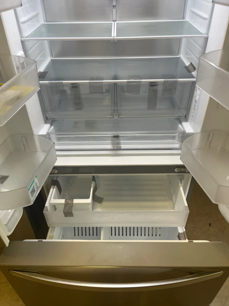 LG LRFLC2706S - French Door Refrigerator at Doraville Store