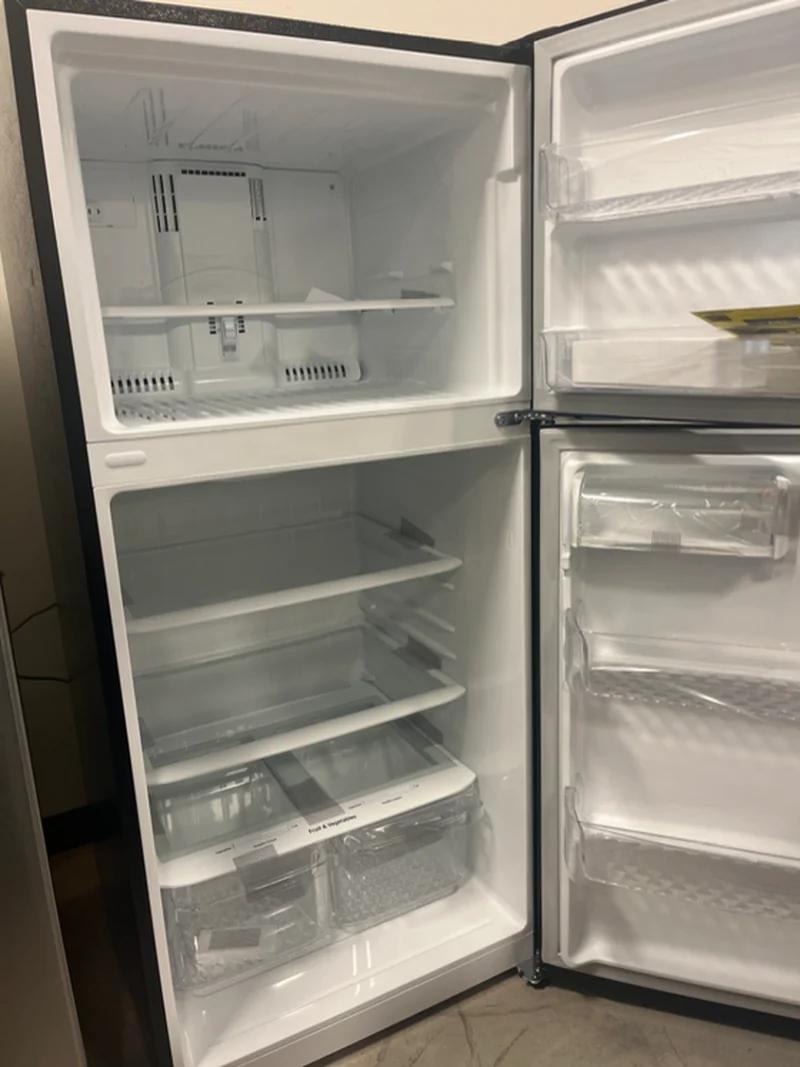 LG LTCS20020B - Top Freezer Refrigerator at Doraville Store