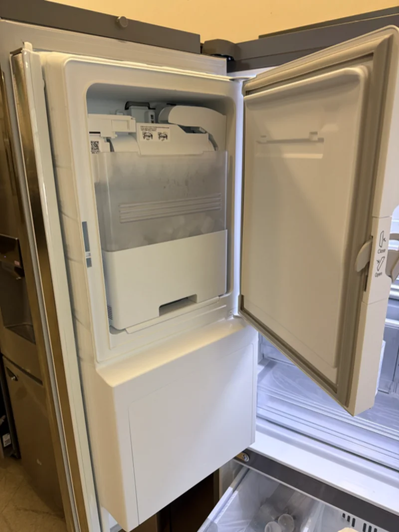 LG LF24Z6530S - French Door Refrigerator at Doraville Store
