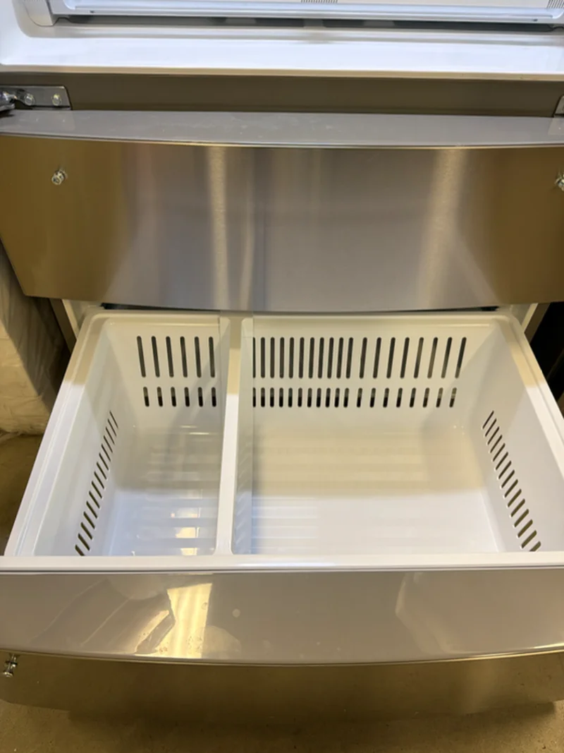 LG LMXS28626S - French Door Refrigerator at Doraville Store