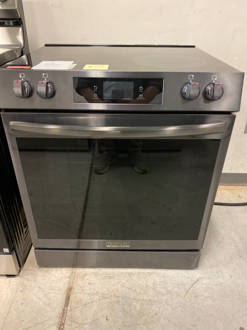 Frigidaire GCFE3060BD - Electric Range at Doraville Store