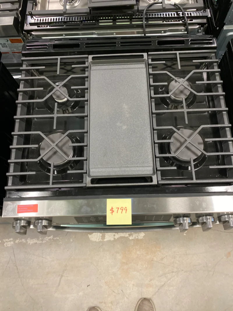 GE GGS600AVFS - Gas Range at Doraville Store
