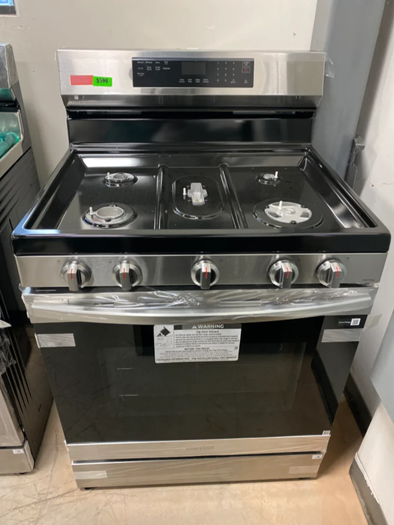 SAMSUNG NX60A6511SS - Gas Range at Doraville Store