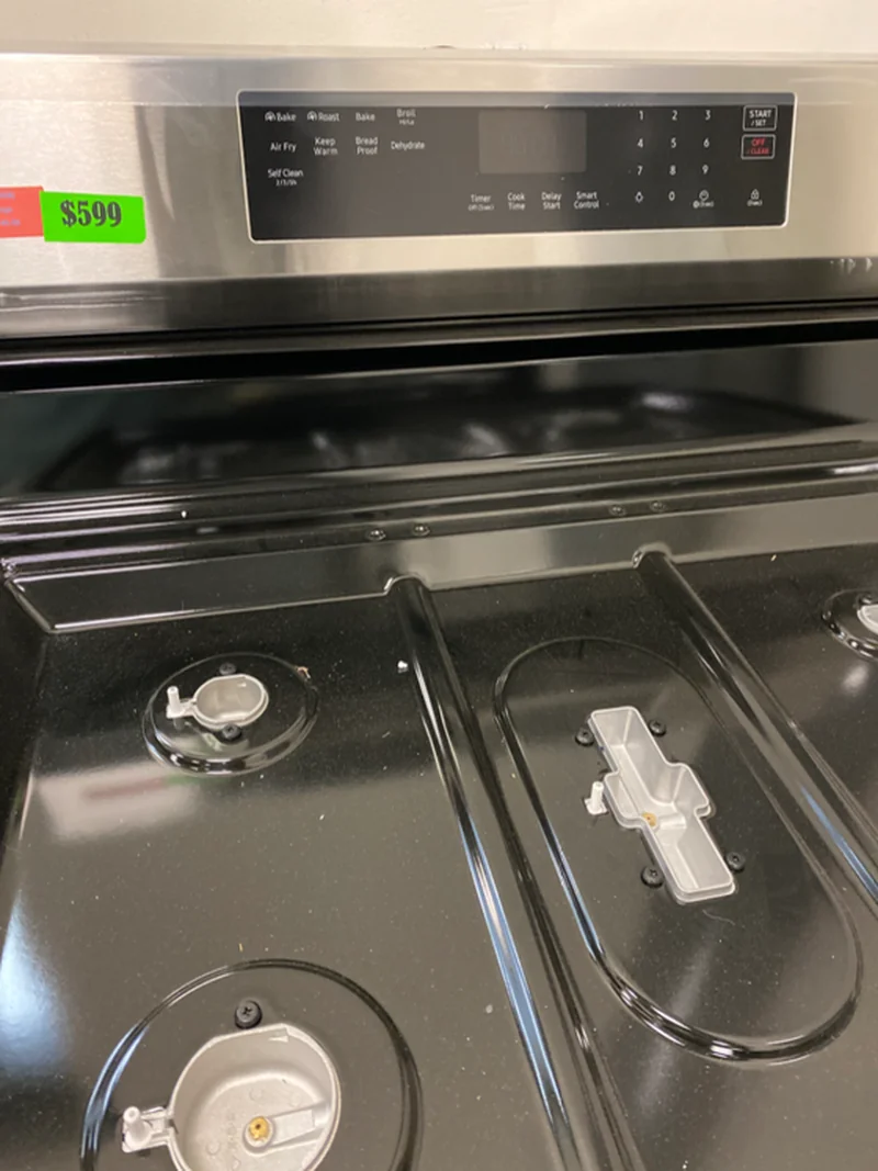 SAMSUNG NX60A6511SS - Gas Range at Doraville Store