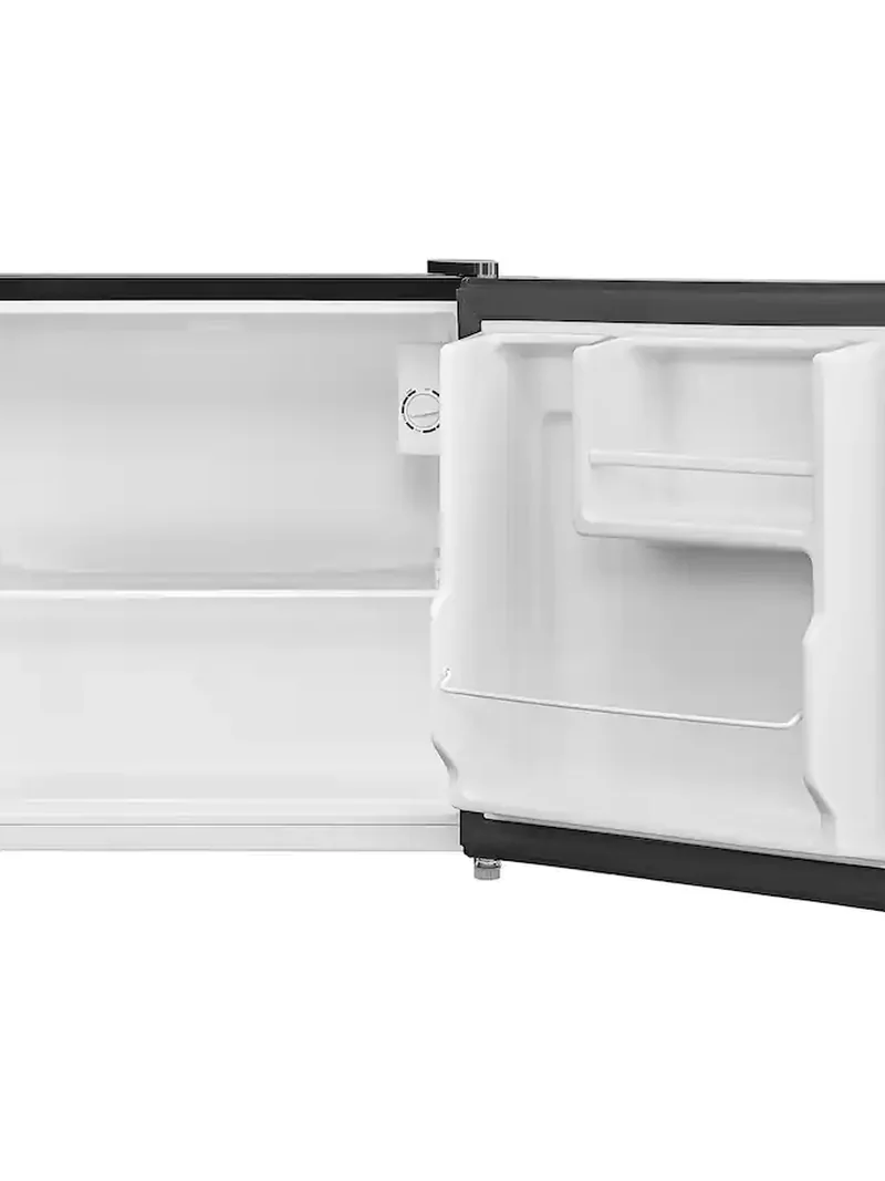 INSIGNIA NSCF17BK26 - Compact Refrigerator at Doraville Store